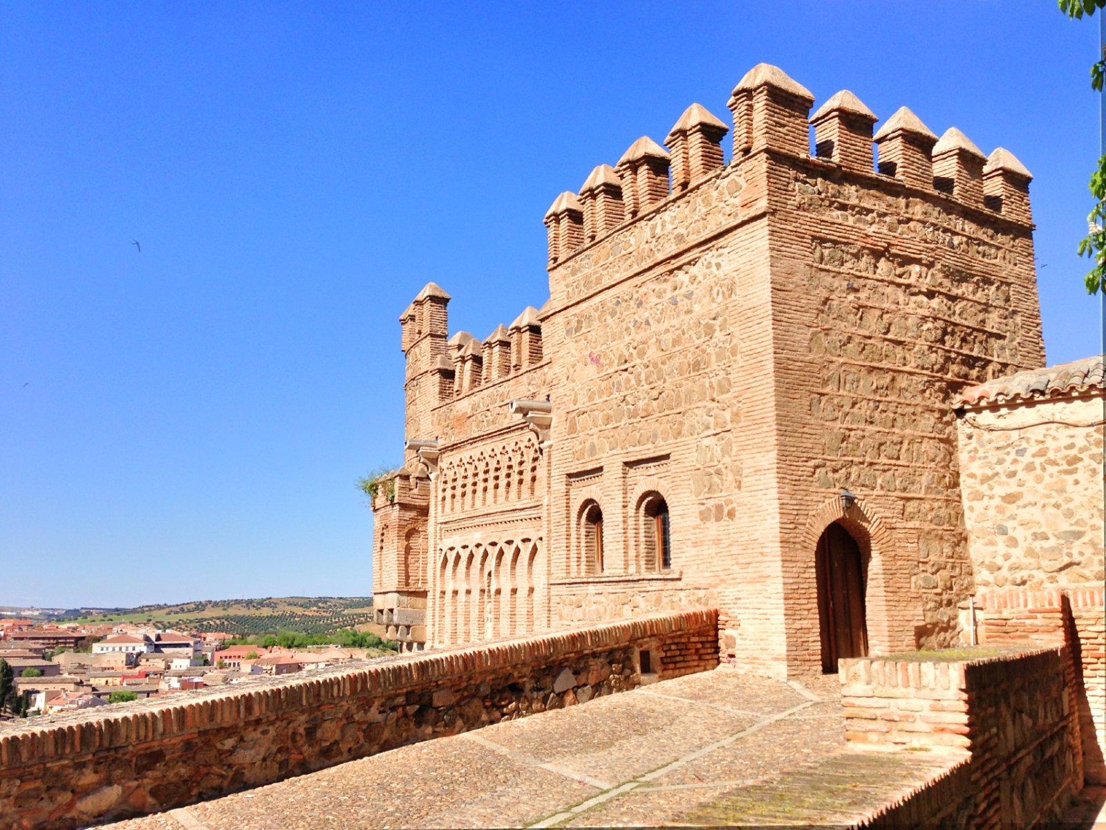 探索托莱多：西班牙历史之旅 - Torresolí | Secret World Trip Planner