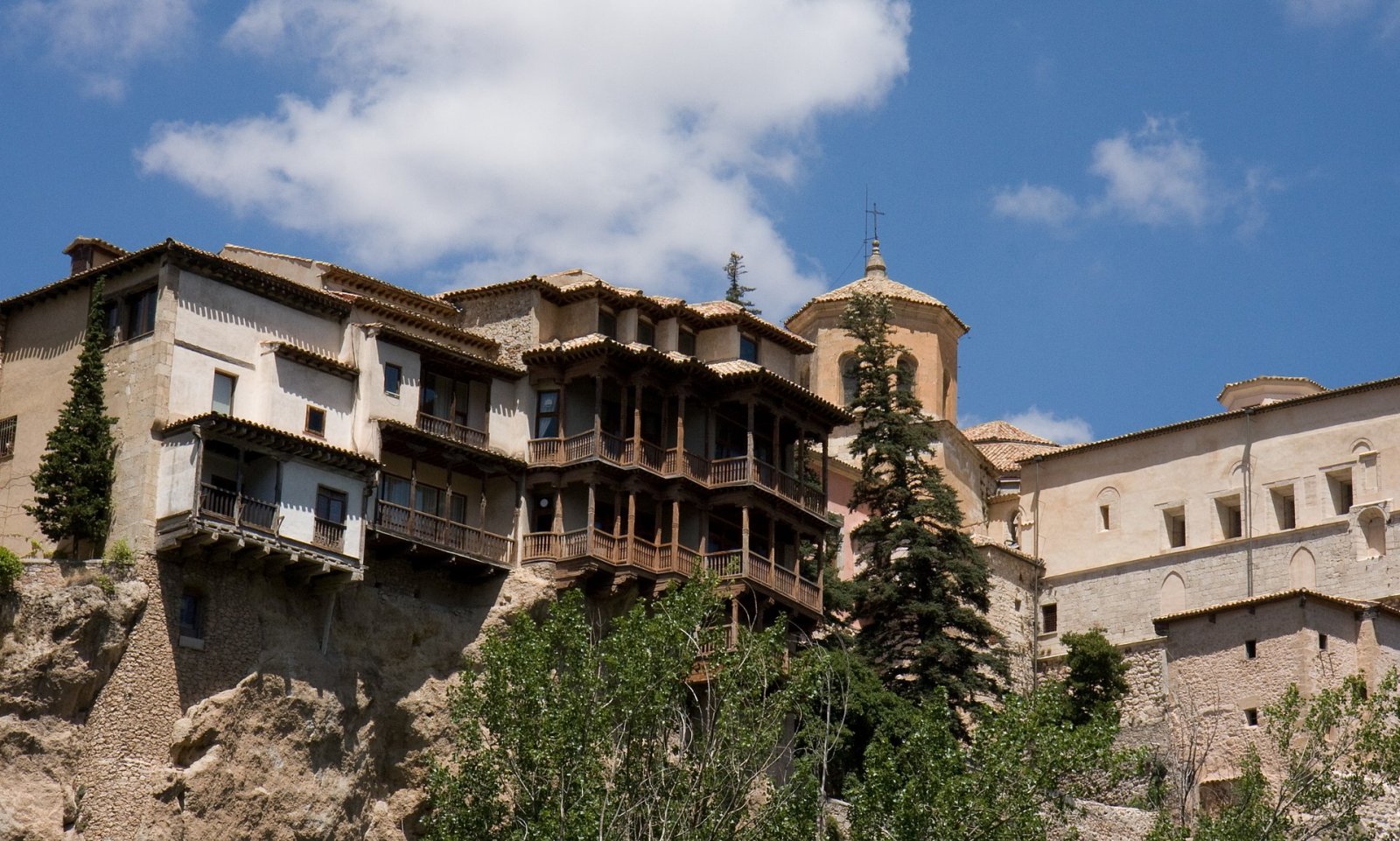 Discover the Hanging Houses of Cuenca: A Dive into History | Secret World Trip Planner