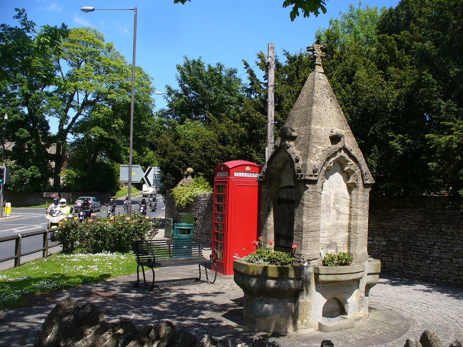 Scopri Stow-on-the-Wold: gioiello dei Cotswolds | Secret World Trip Planner