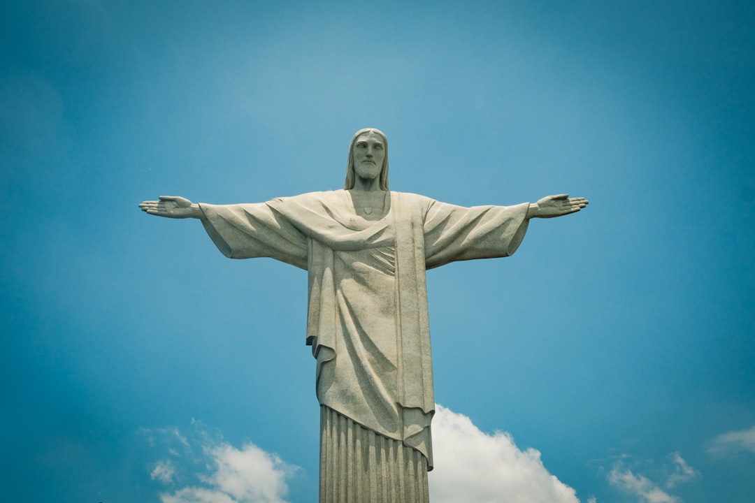 Secret World vs TripIt: La Mejor App para Viajar a Río - Rio de Janeiro | Secret World Trip Planner