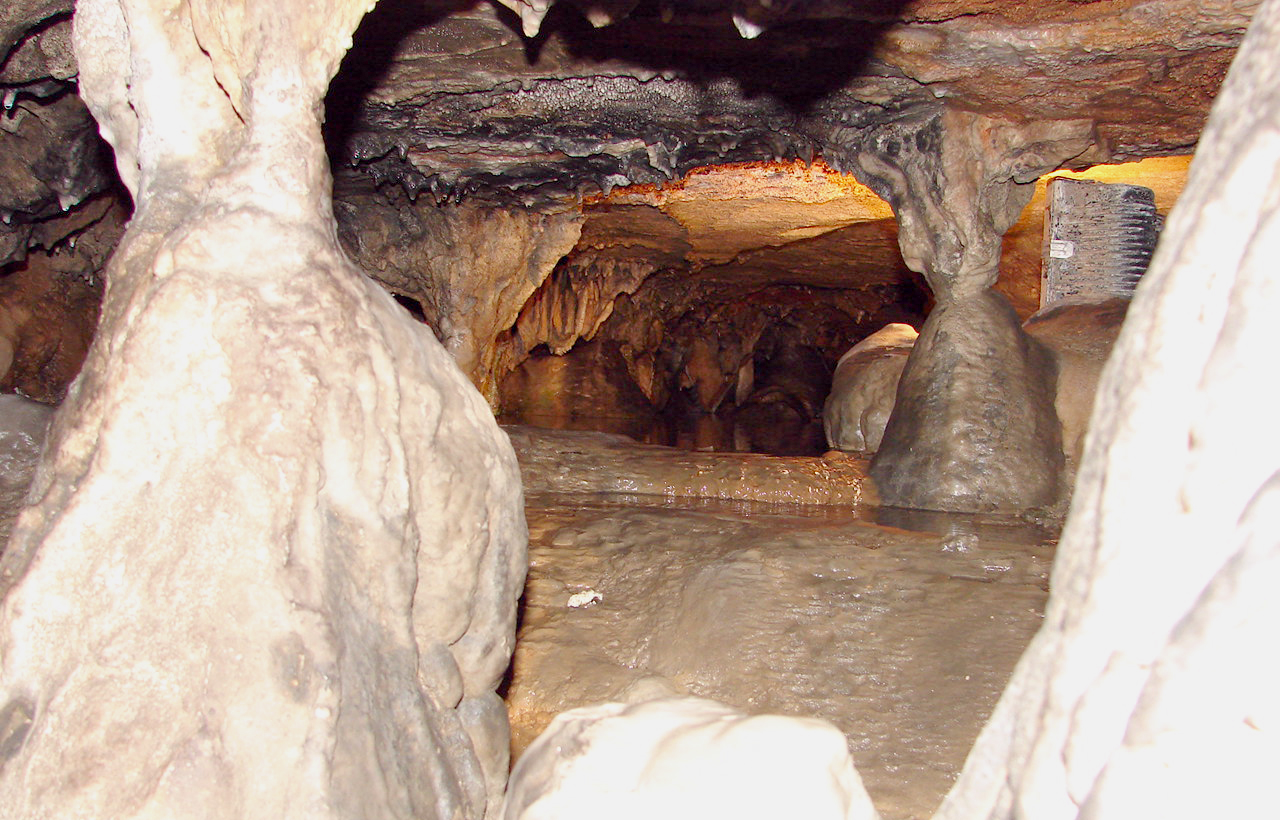 Gosu Cave: un palacio subterráneo en Corea del Sur — Danyang-gun