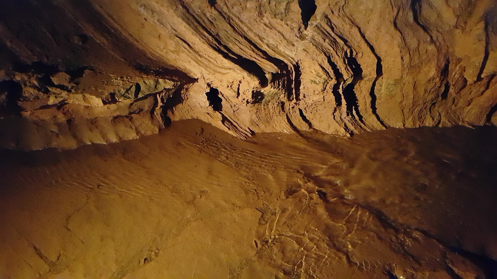 Discover the Magic of Ondal Cave in South Korea | Secret World Trip Planner