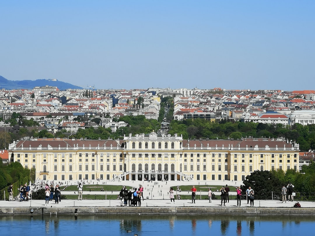 Scopri il Palazzo di Schönbrunn: storia e bellezza a Vienna - Wien | Secret World Trip Planner