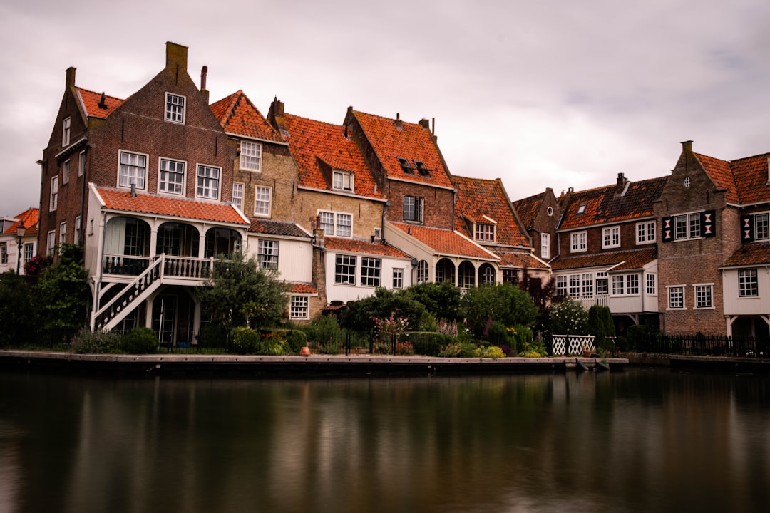 Descubre el Zuiderzee Museum de Enkhuizen: un viaje a la cultura holandesa - Enkhuizen | Secret World Trip Planner