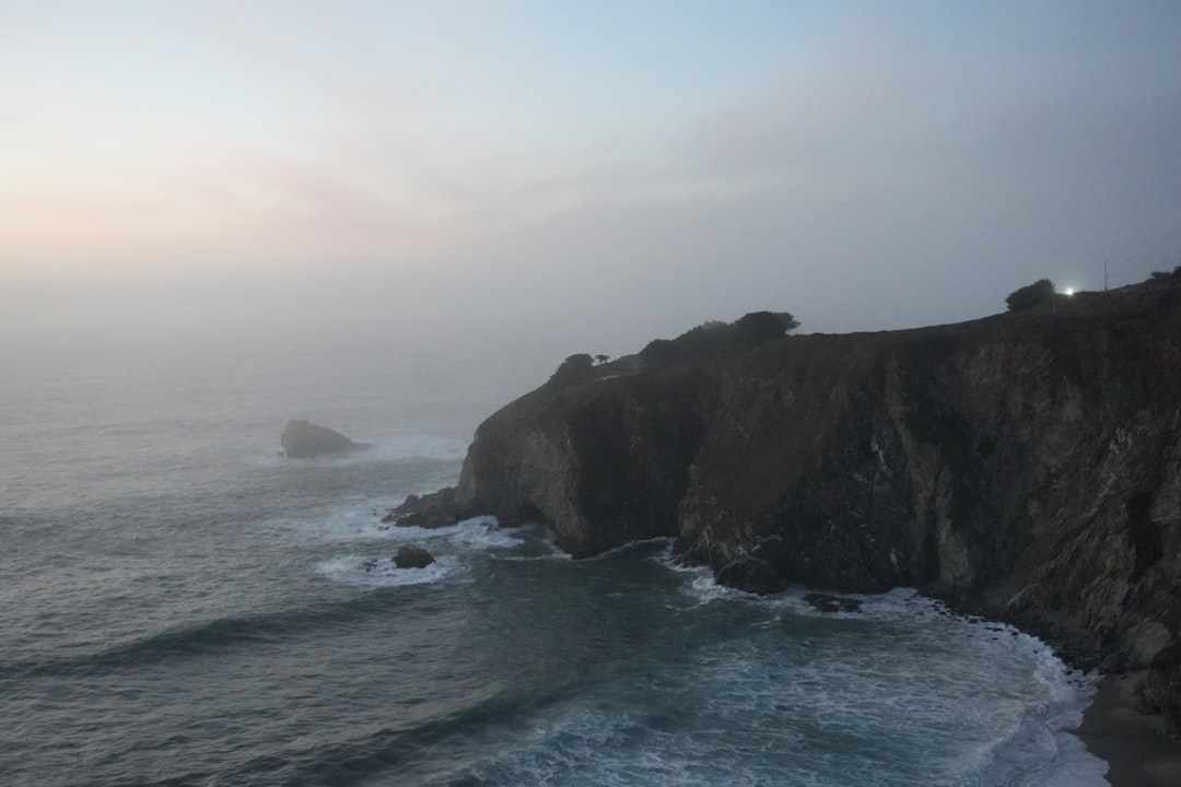 Faro de Point Sur: Un Faro en la Costa de California - Monterey | Secret World Trip Planner