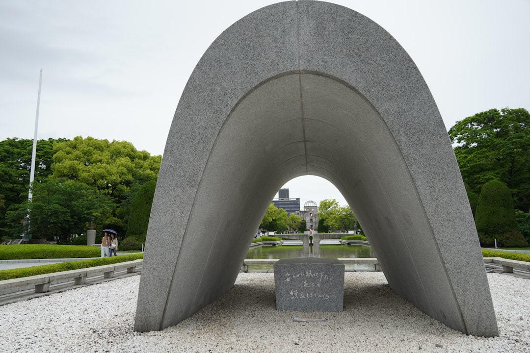 Museo della Pace di Hiroshima: Un Monumento di Riflessione - Hiroshima | Secret World Trip Planner