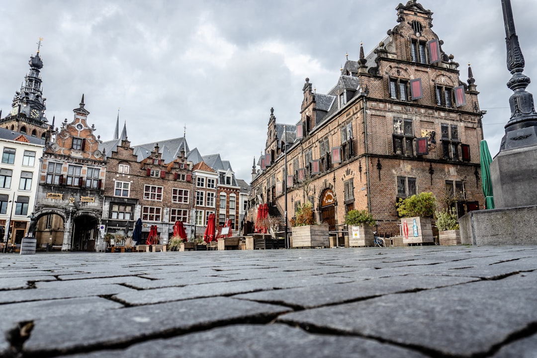 Descubre Nijmegen Old Town: la ciudad más antigua de los Países Bajos — Nijmegen