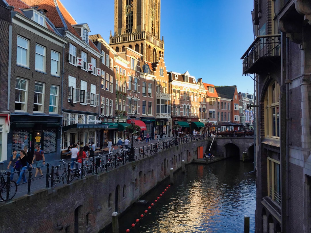 Scopri la maestosa Torre Dom di Utrecht: simbolo di cultura olandese - Utrecht | Secret World Trip Planner