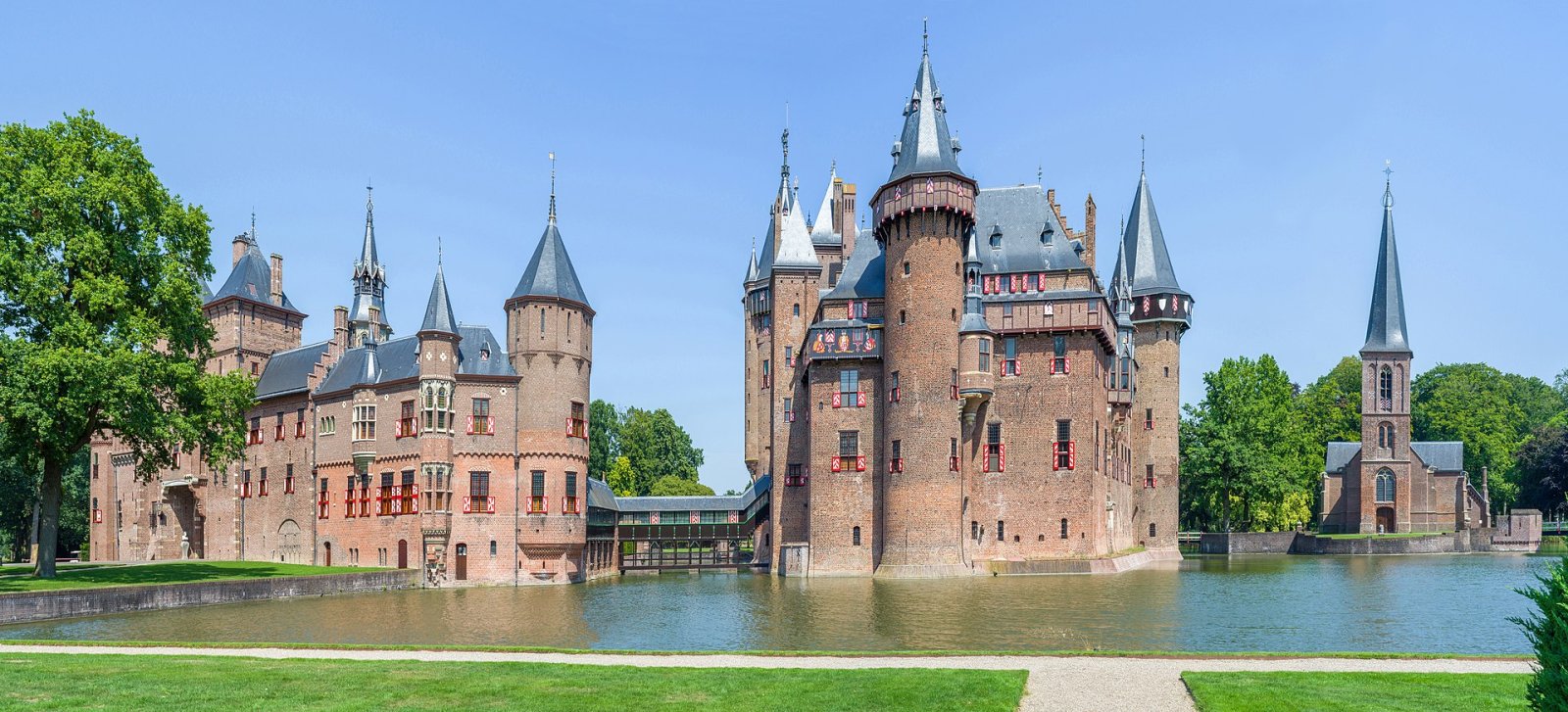 Kasteel De Haar: Un Viaje al Corazón de la Historia Holandesa - Utrecht | Secret World Trip Planner