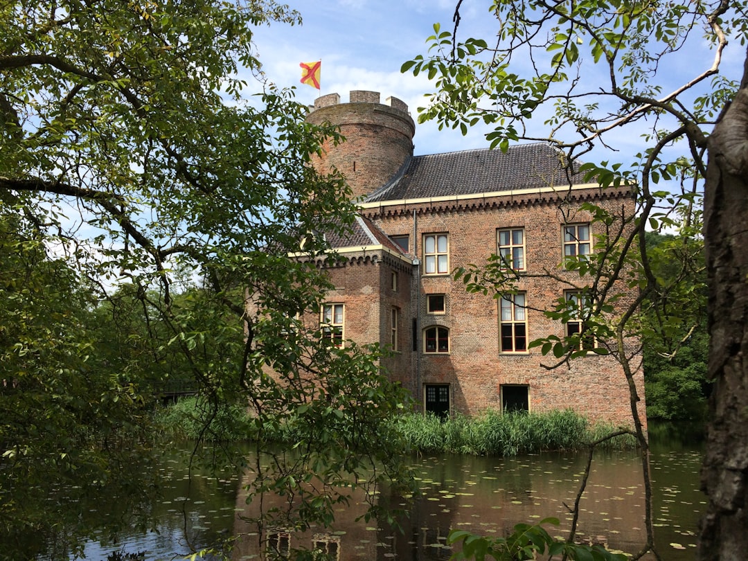 德哈尔城堡：荷兰历史的心灵之旅 - Utrecht | Secret World Trip Planner