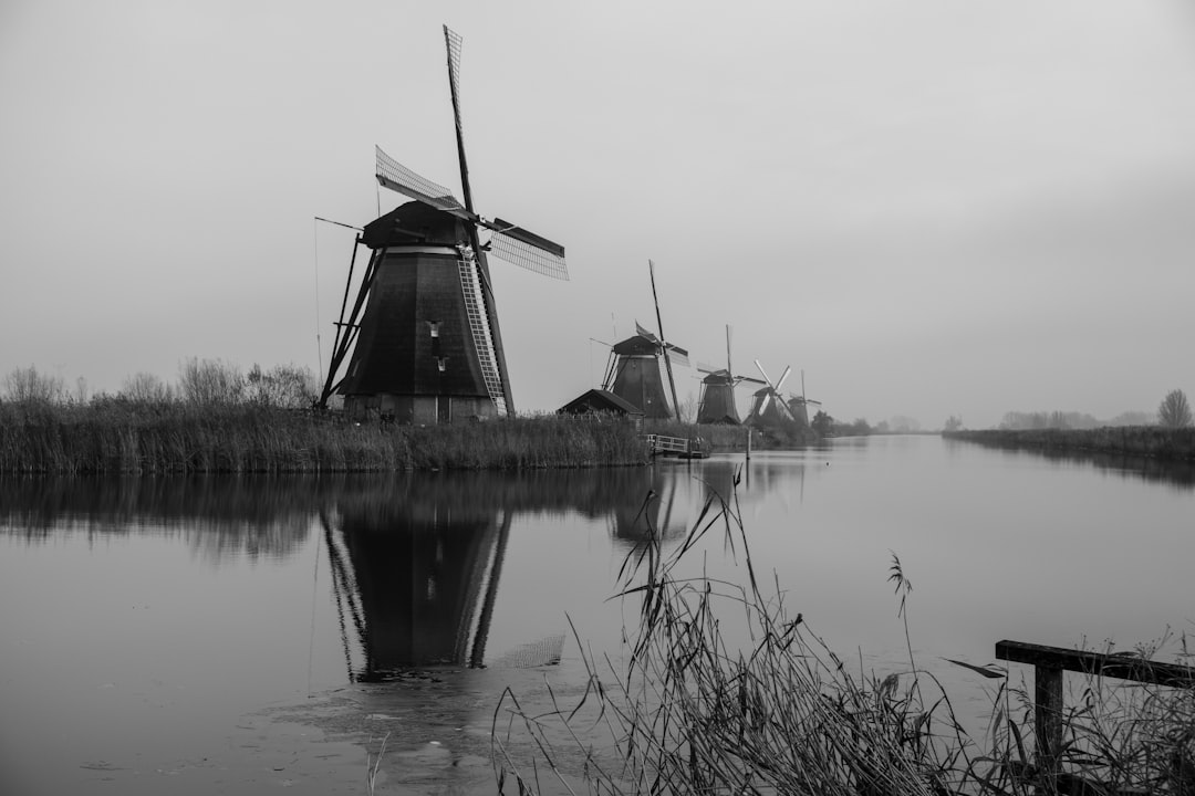 Visita Kinderdijk: Un gioiello naturale nei Paesi Bassi - Kinderdijk | Secret World Trip Planner