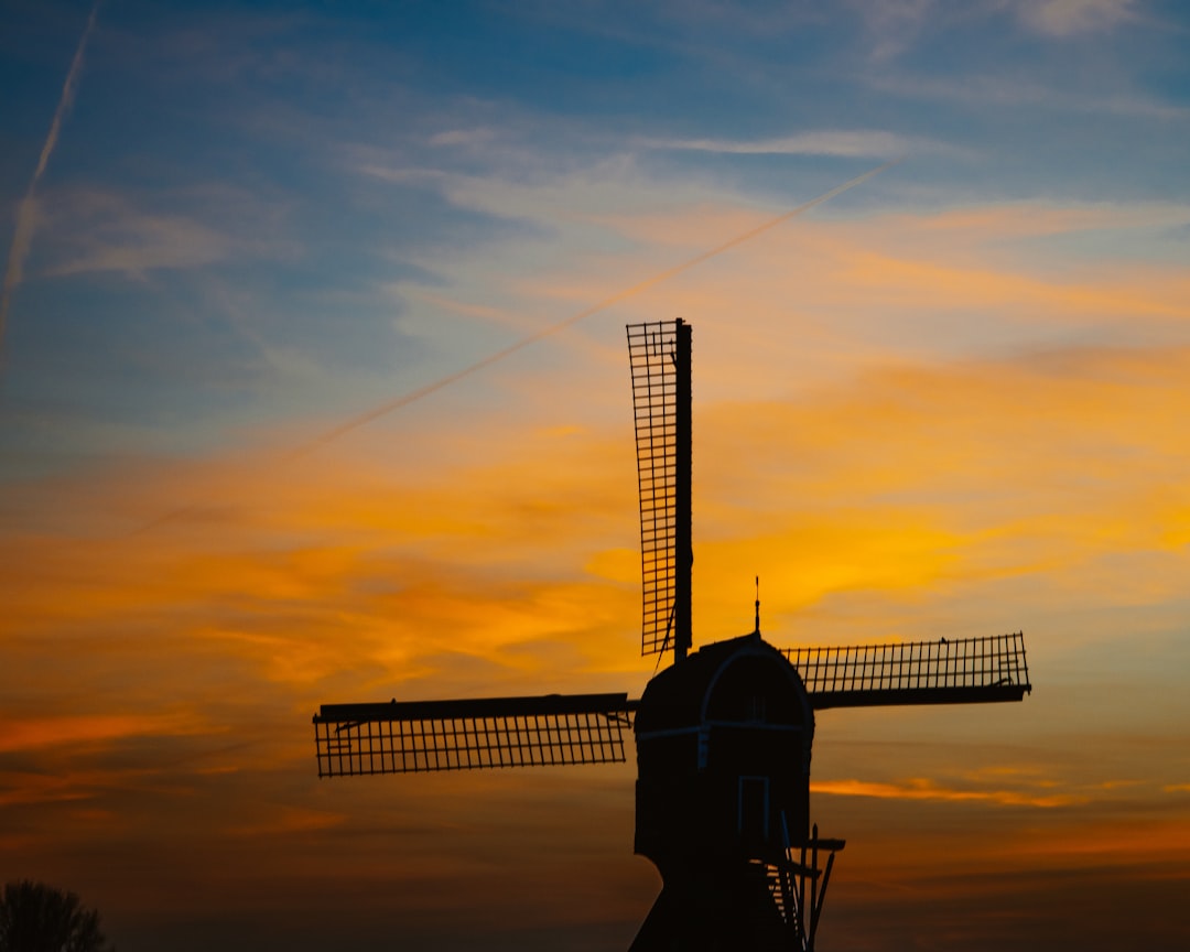 Kinderdijk 방문: 네덜란드의 자연 보석 - Kinderdijk | Secret World Trip Planner