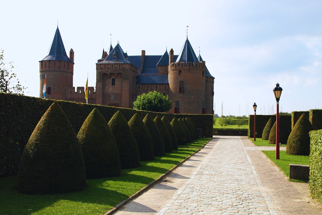 Muiderslot城：オランダの歴史への旅 - Muiden | Secret World Trip Planner