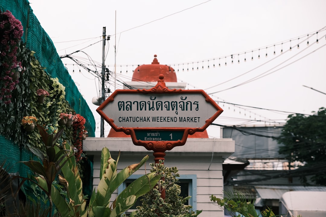 방콕 차투착 시장: 다채로운 세계를 발견하세요 - Khet Chatuchak | Secret World Trip Planner