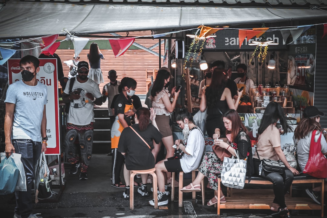 방콕 차투착 시장: 다채로운 세계를 발견하세요 - Khet Chatuchak | Secret World Trip Planner