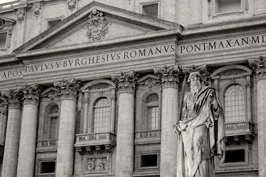 Колле Ватикано: Оазис Спокойствия в Сердце Рима - Colle Vaticano | Secret World Trip Planner
