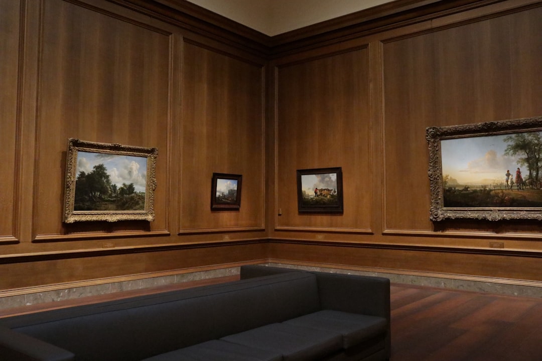 Musée National des Beaux-Arts : voyage dans l'art bolivien - Socabaya | Secret World Trip Planner