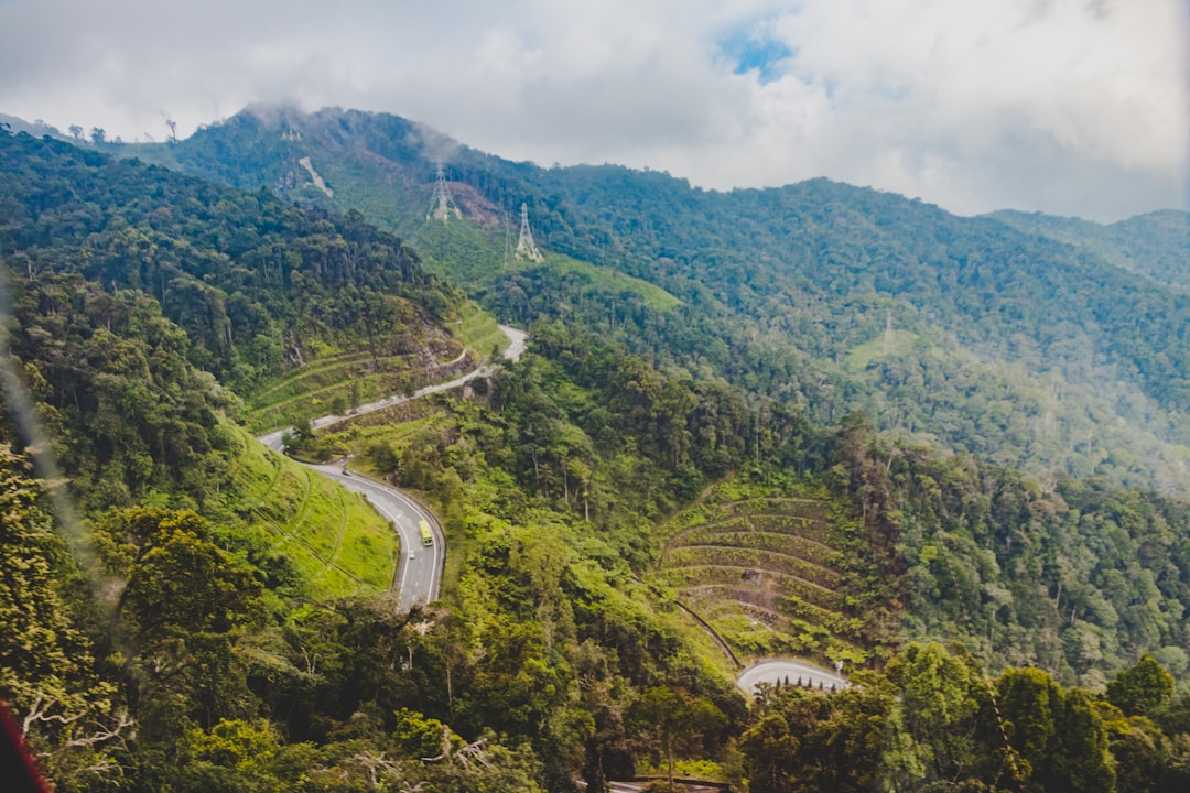 Explorando Gunung Apobayan: un tesoro natural en Malasia - Long Moh | Secret World Trip Planner