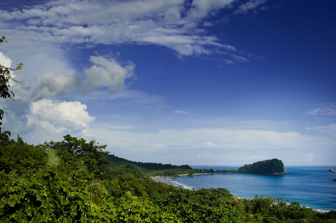 Cerro Pittier: Un Paraíso Natural en Costa Rica - Coto Brus | Secret World Trip Planner