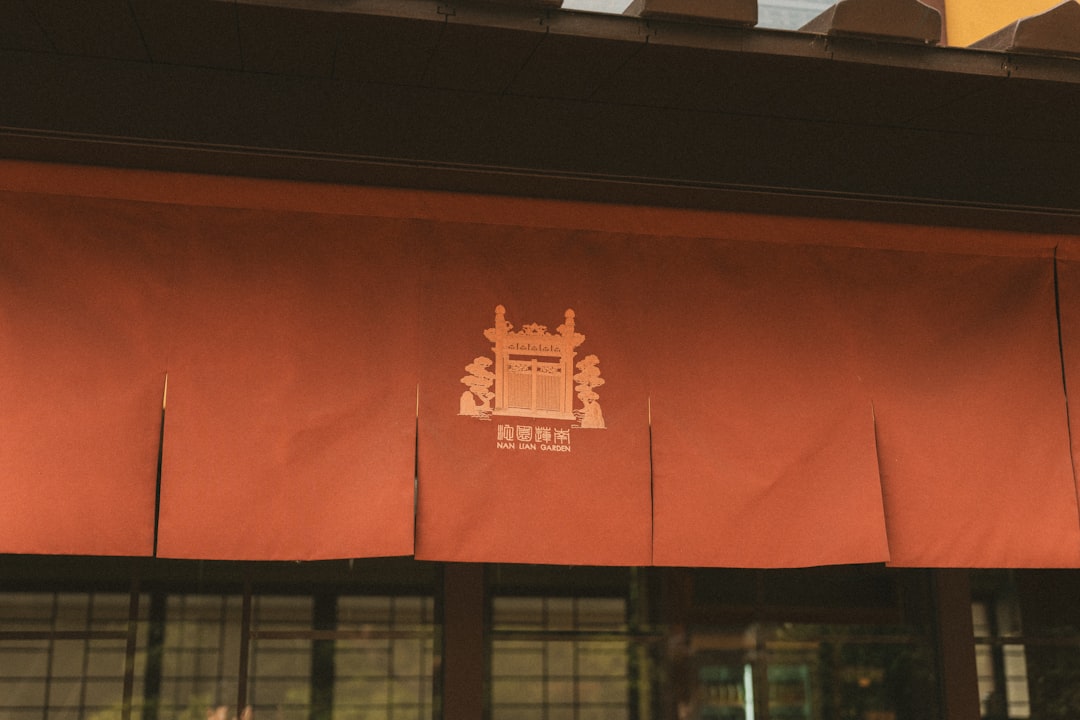 Jardim Nan Lian: uma oásis de tranquilidade em HK - Fung Tak Rd | Secret World Trip Planner