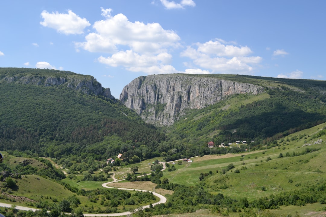Panoramas à couper le souffle des rochers de Belogradchik - Белоградчѝшките скали | Secret World Trip Planner