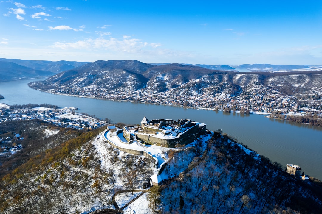 Visegrád Burg: Ein Sprung in die ungarische Geschichte - QXVH+JX | Secret World Trip Planner