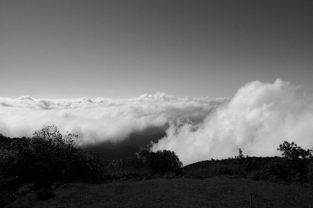 Doi Inthanon：探索泰国最高峰 - Amphoe Mae Chaem | Secret World Trip Planner
