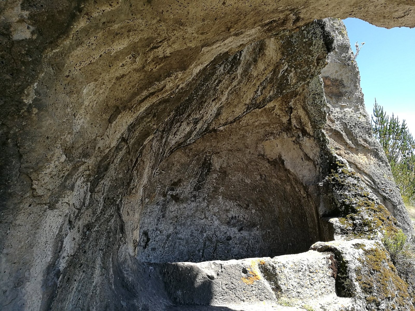 Descubre Cumbe Mayo: un tesoro arqueológico en el corazón de Perú - Cajamarca | Secret World Trip Planner