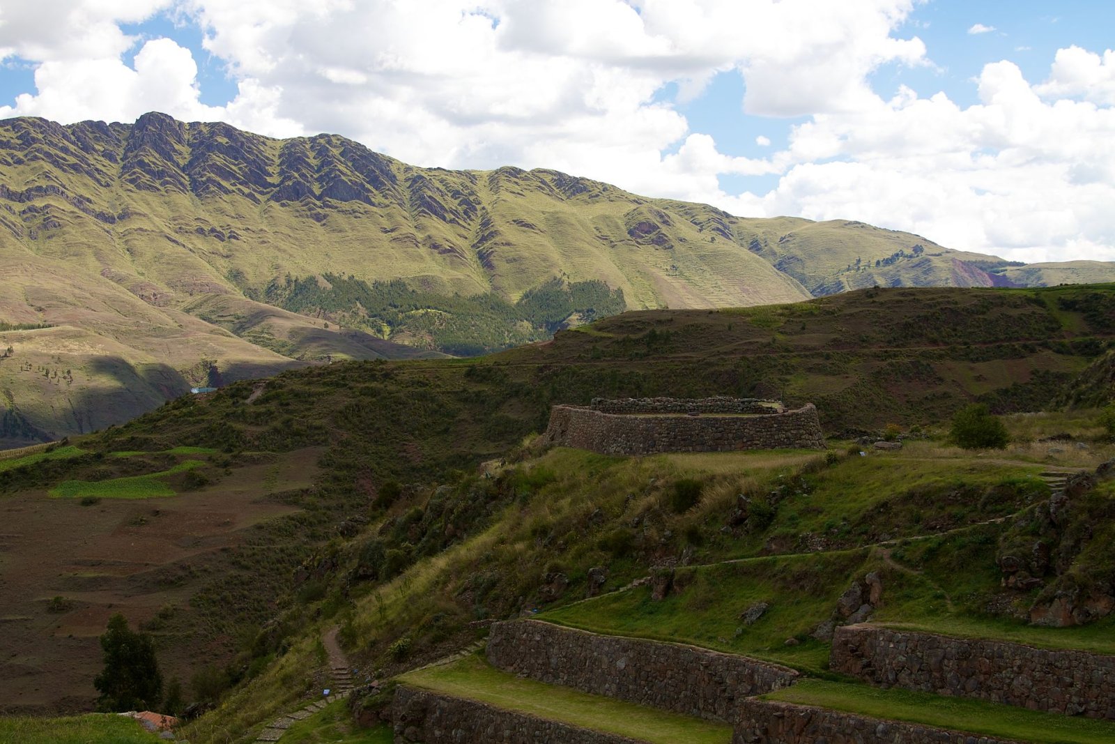 Entdecken Sie Tipón: das archäologische Juwel Perus - Quispicanchi | Secret World Trip Planner