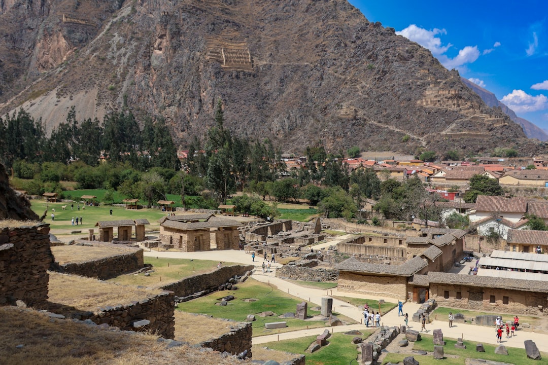 Wari Kayan: Un Viaggio nella Storia della Cultura Paracas - Las Antillas de Paracas | Secret World Trip Planner