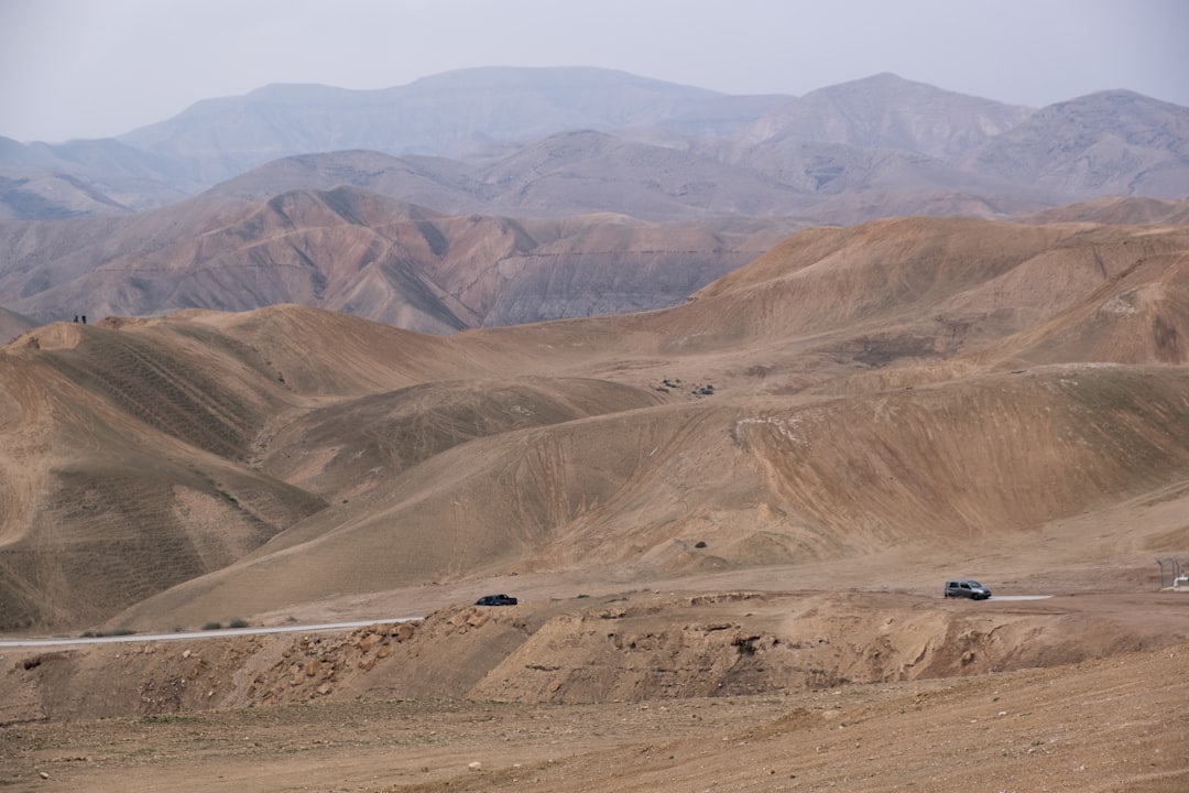 Terme nel Deserto Giudeo: Un'Esperienza Unica | Secret World Trip Planner