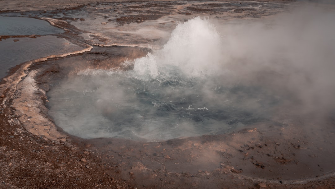Geysir: Las Termas Ocultas de Islandia - 333 | Secret World Trip Planner