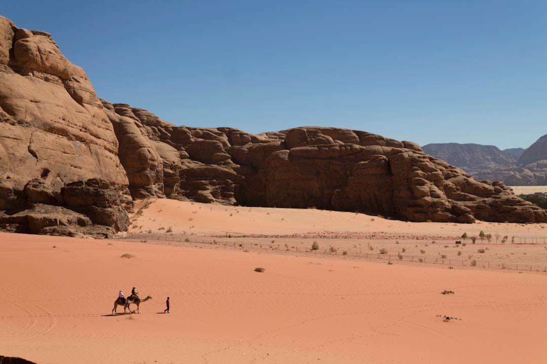 Descubre Al Hubayli: un rincón de naturaleza en Jordania - G48X+XX Jaber as-Sirhan | Secret World Trip Planner