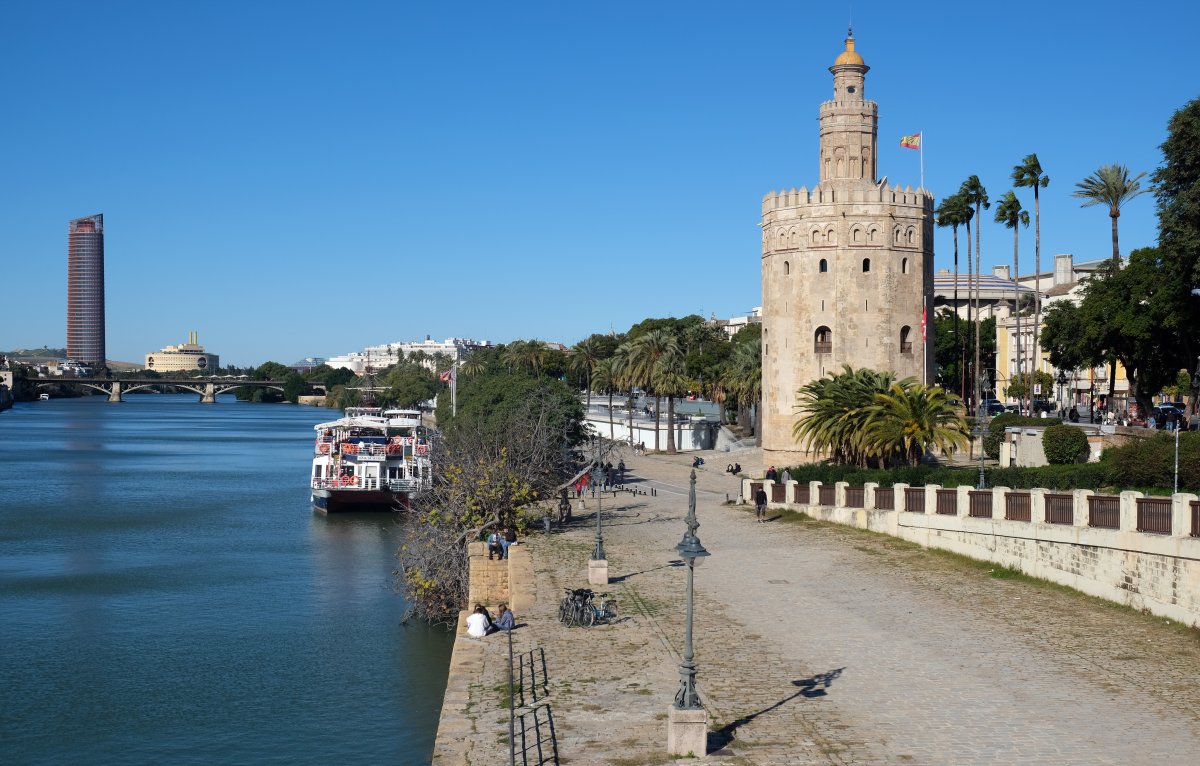 Der Goldturm: Eine Reise durch die Aromen Sevillas - Casco Antiguo | Secret World Trip Planner