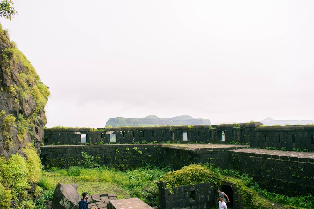 Karla Caves : Un Trésor Caché de l'Histoire - Lonavala | Secret World Trip Planner