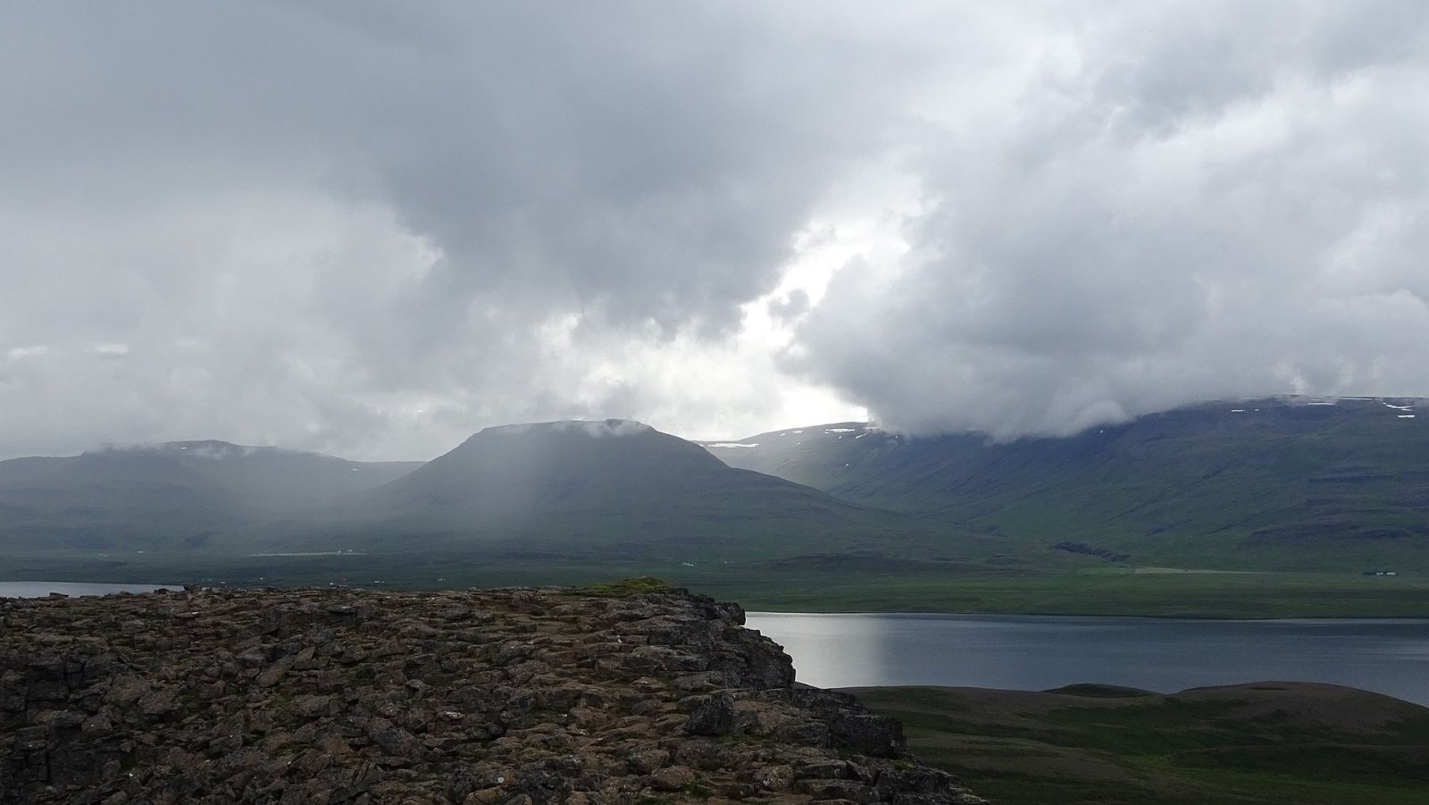 Descubre Borgarvirki: un tesoro histórico en Islandia - 717 | Secret World Trip Planner