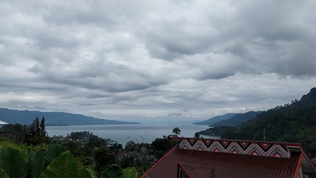 Parapat: Der verborgene Schatz des Toba-Sees - Simalungun Regency | Secret World Trip Planner