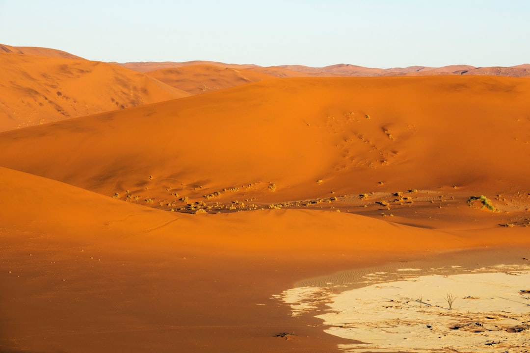 沙丘45索苏斯弗雷：纳米比亚沙漠的魅力 - Dune 45 Sossusvlei | Secret World Trip Planner