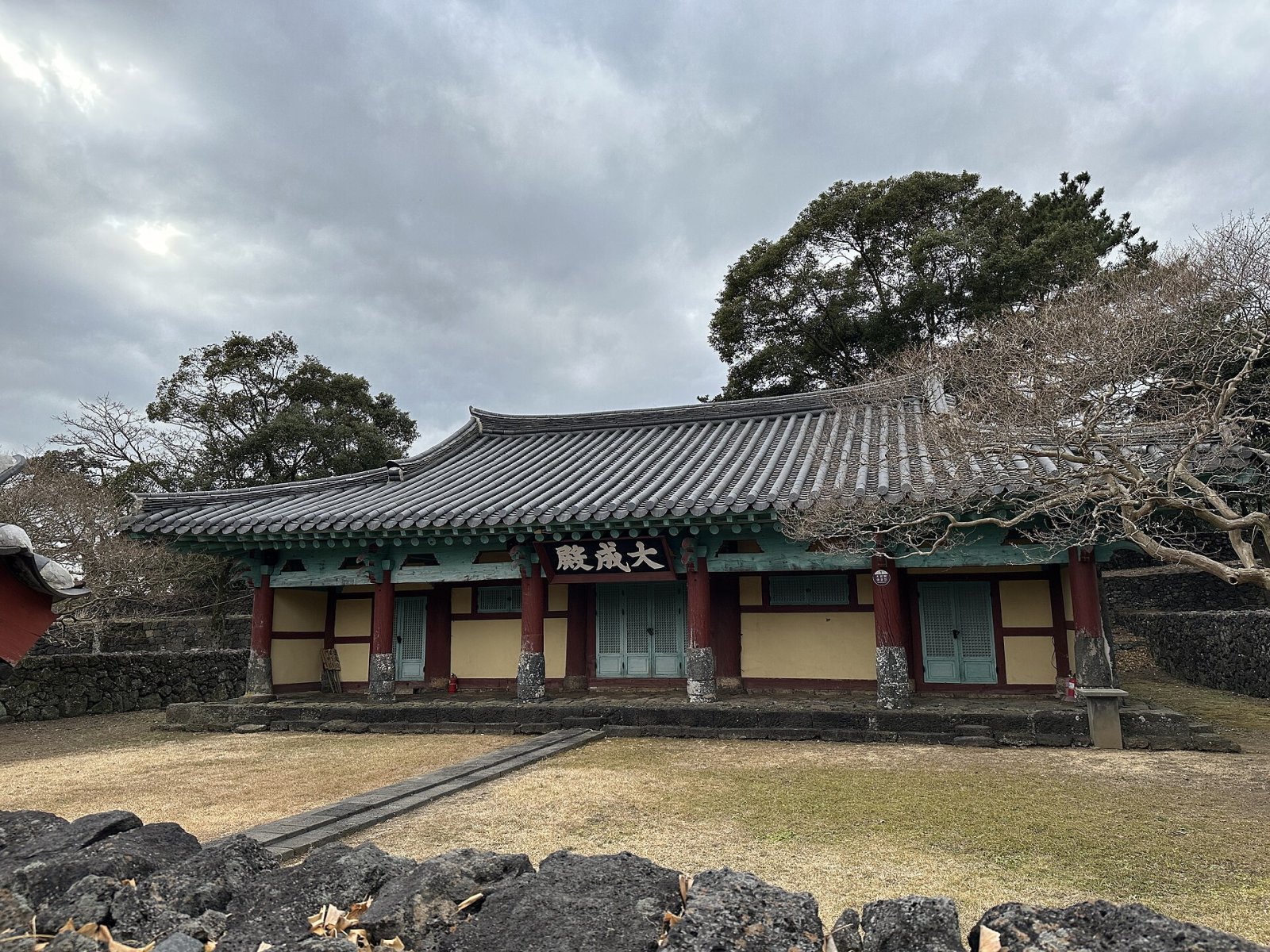 Seongeup Folk Village: un viaje a la tradición coreana - Seogwipo | Secret World Trip Planner