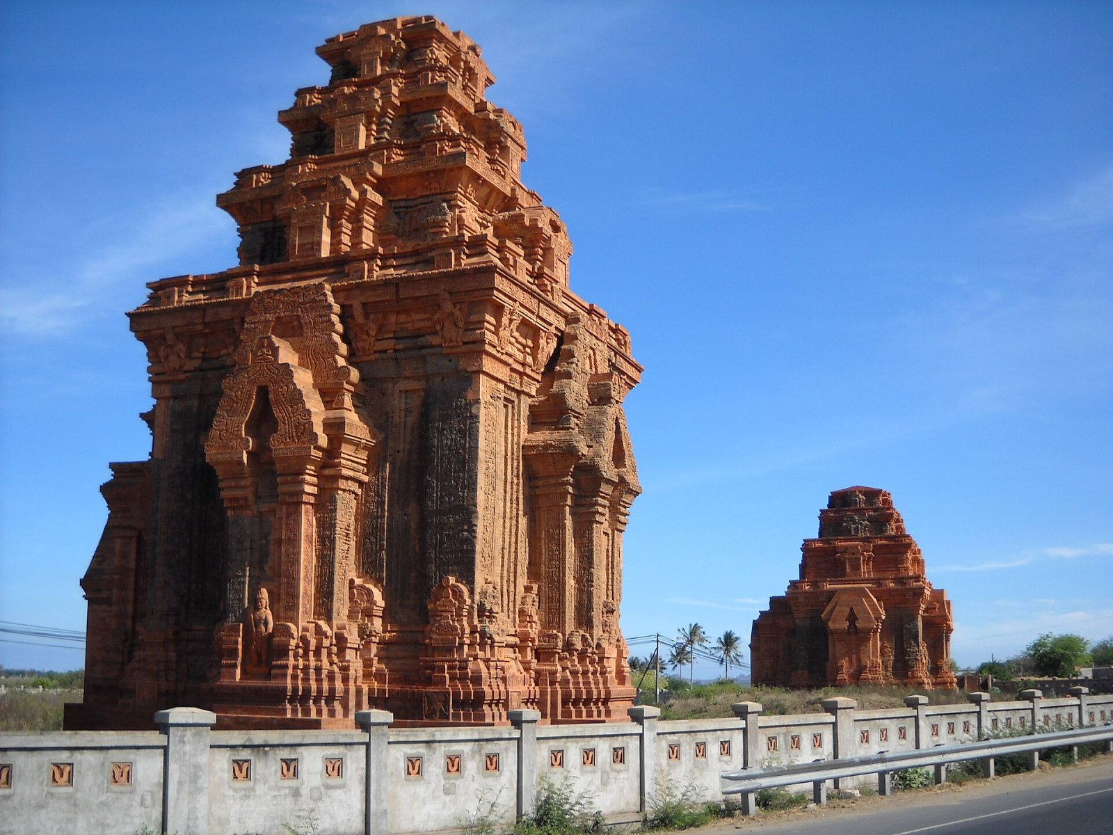 Discover the History of Hoa Lai Cham Towers in Vietnam - Thuận Bắc | Secret World Trip Planner