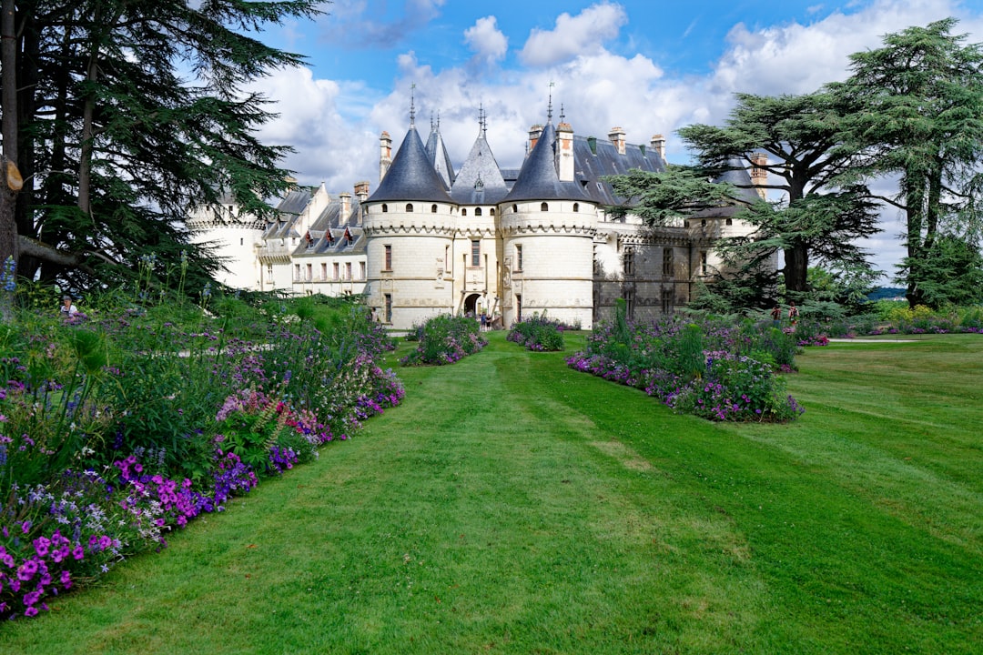 쇼몽 성의 마법 같은 정원 - Château de Chaumont-sur-Loire | Secret World Trip Planner