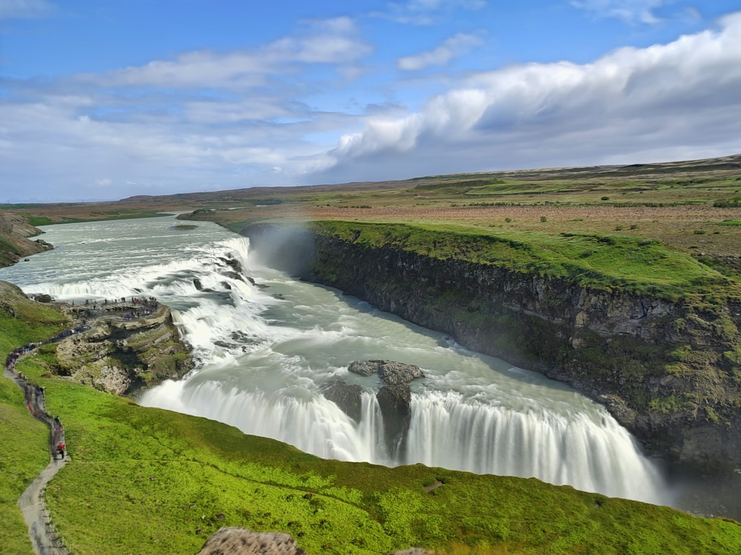 Impresionantes atardeceres en Gullfoss, Islandia - Gullfoss Parking | Secret World Trip Planner
