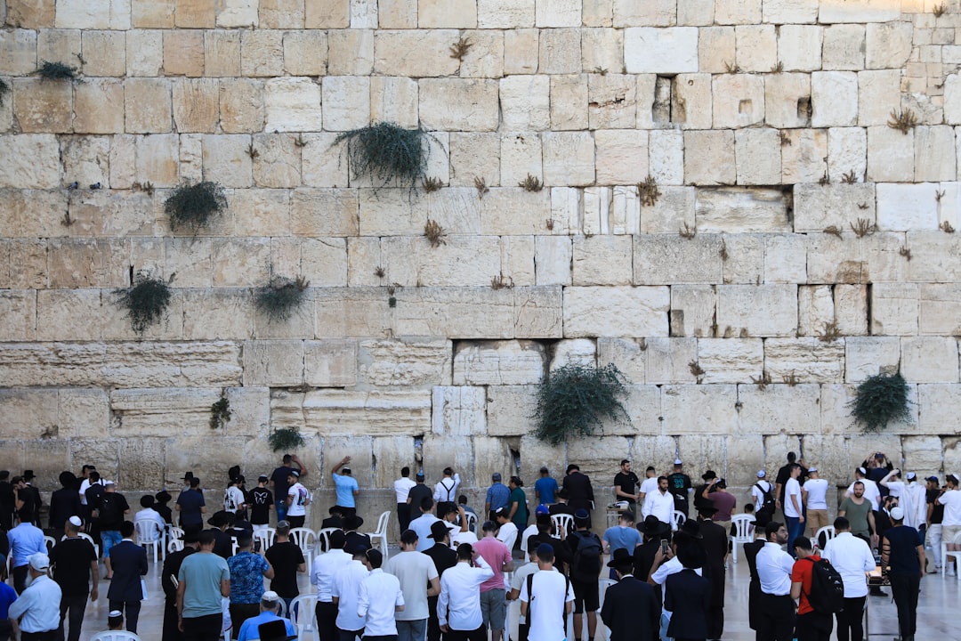 Il Muro Occidentale: Sacralità e Storia a Gerusalemme - The Western Wall | Secret World Trip Planner