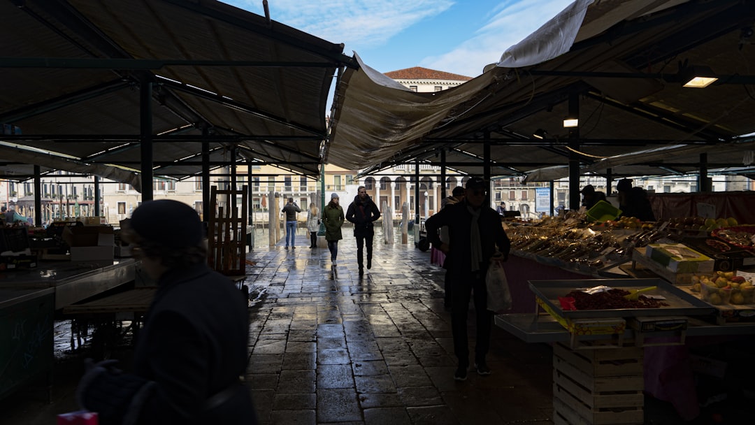 Exploring the Rialto Market: A Venetian Icon - 306 | Secret World Trip Planner