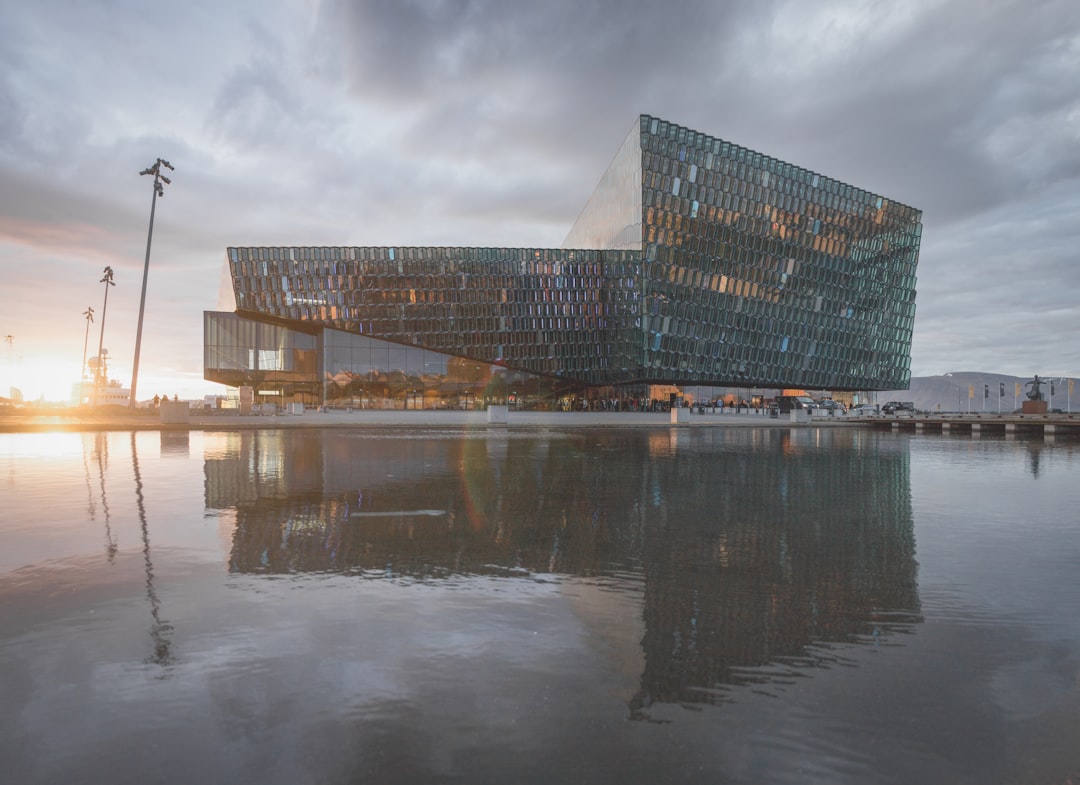 Descubre el Reykjavik Museum of Photography: un viaje por la cultura islandesa - Reykjavík | Secret World Trip Planner