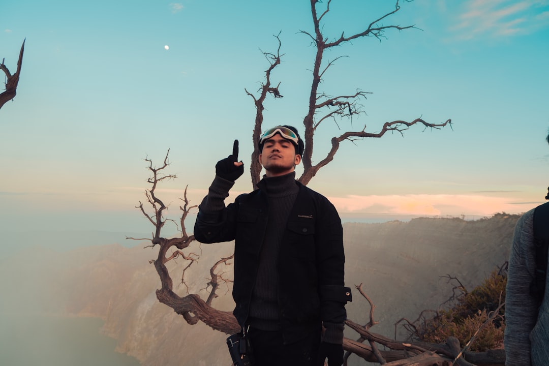 Cratere Ijen: il lago acido turchese di Giava Est - Kabupaten Banyuwangi | Secret World Trip Planner