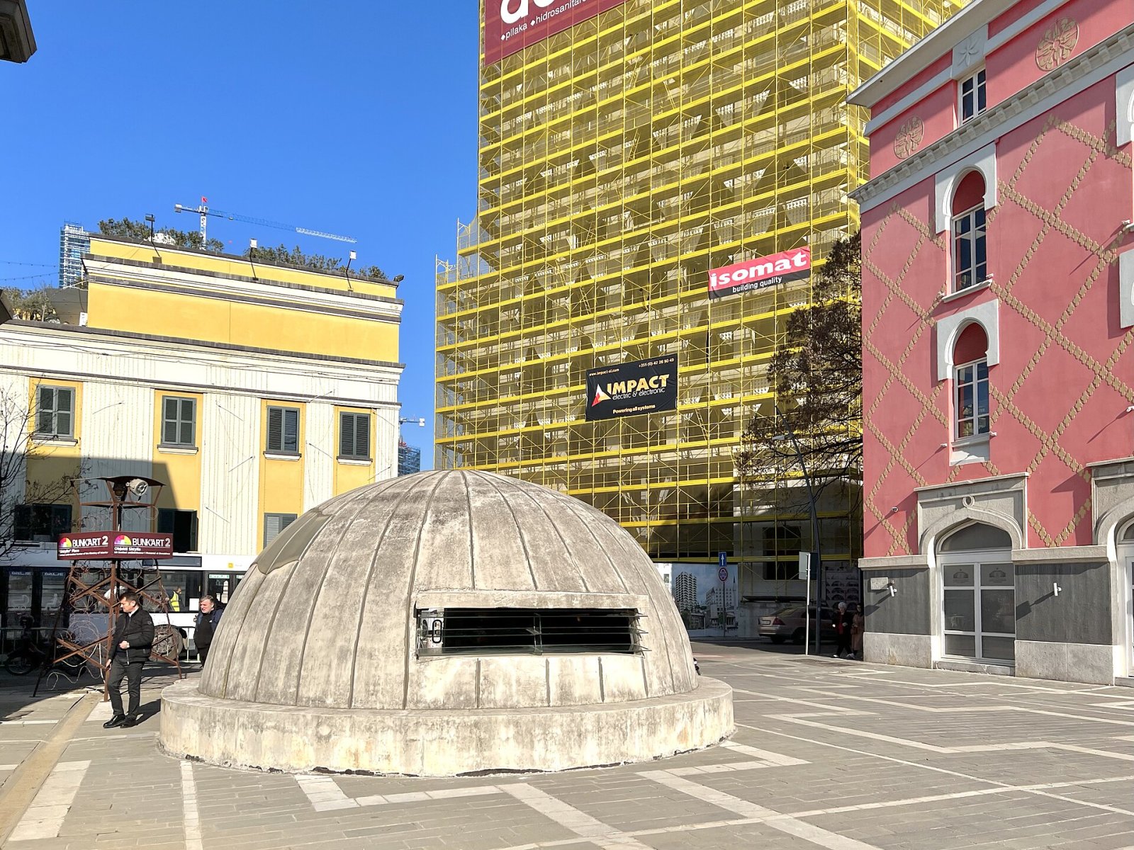 Bunk'Art: ティラナの歴史を旅する - Tiranë | Secret World Trip Planner