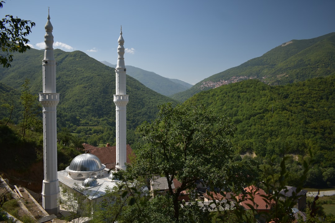 Découvrez la Xhamia et Namazgjahut : un trésor culturel au Monténégro — Ulcinj