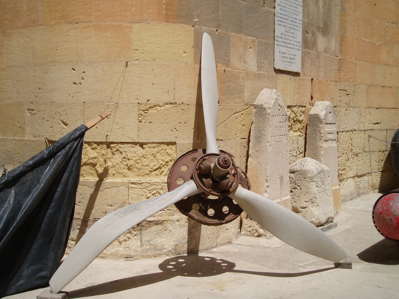 Visita el Museo Nacional de Guerra de Malta: Historia y Cultura - Cavalier of Fort St. Elmo | Secret World Trip Planner