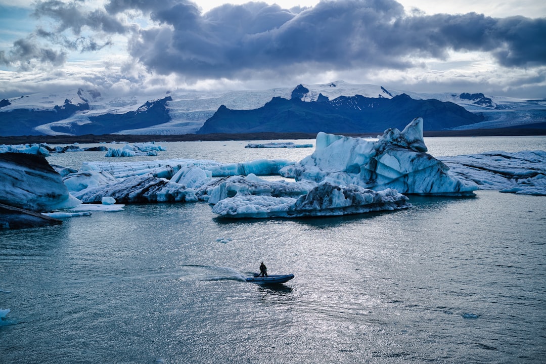 Jökulsárlón: Eisberge und Fauna in Islands Gletschern - Jökulsárlón | Secret World Trip Planner
